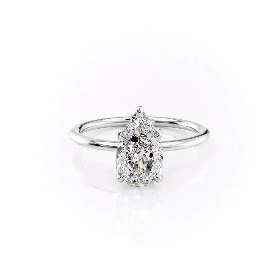 The Petal Kamellie Set With A 3 Carat Pear Lab Diamond