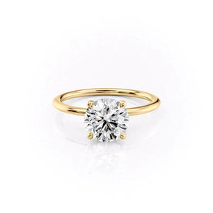 The Petal Kamellie Set With A 1.5 Carat Round Moissanite