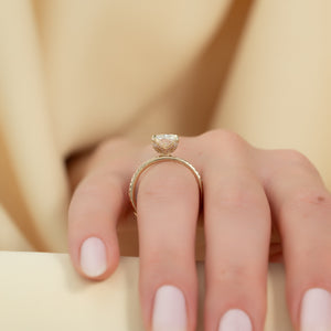 The Pave Petal Kamellie Set With A 1 Carat Radiant Lab Diamond