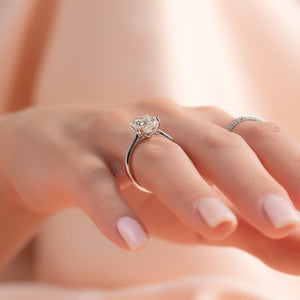 The Lexie Set With A 3 Carat Emerald Lab Diamond