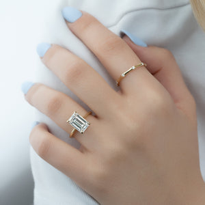 The Lexie Set With A 3 Carat Emerald Lab Diamond