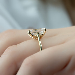 The Lexie Set With A 3 Carat Emerald Lab Diamond