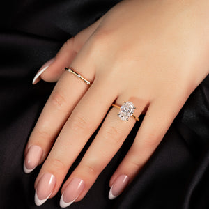 The Lexie Set With A 2 Carat Oval Lab Diamond