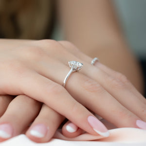 The Lexie Set With A 2 Carat Round Lab Diamond