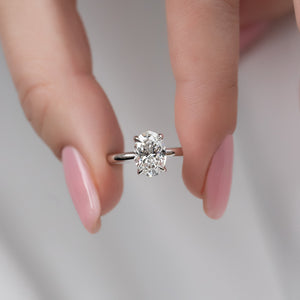 The Ashley Set With A 2 Carat Oval Lab Diamond