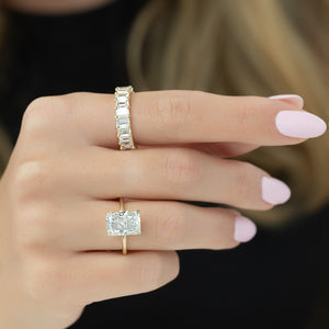 The Ashley Set With A 2 Carat Radiant Lab Diamond