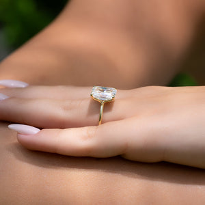 The Ashley Set With A 2 Carat Radiant Lab Diamond