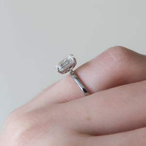 The Eleanor Set With A 1 Carat Emerald Lab Diamond