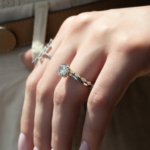 The Eleanor Set With A 2 Carat Round Lab Diamond