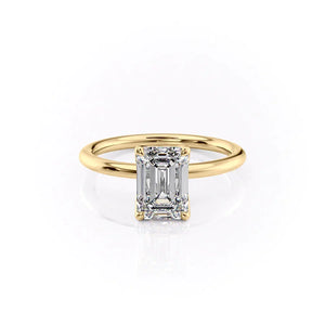 The Alison Set With A Emerald Moissanite