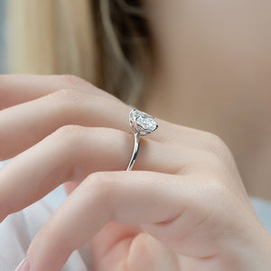 The Alison Set With A 2 Carat Cushion Lab Diamond
