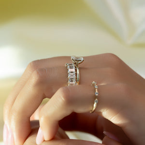 The Alison Set With A 2 Carat Radiant Lab Diamond