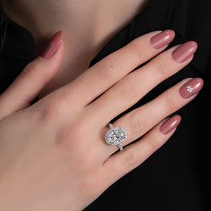 The Miley Set With A 1 Carat Oval Moissanite
