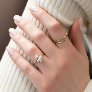 The Victoria Set With A 2 Carat Oval Lab Diamond