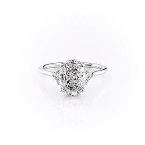 The Victoria Set With A Oval Moissanite