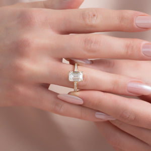 The Marilyn Set With A 2 Carat Emerald Lab Diamond