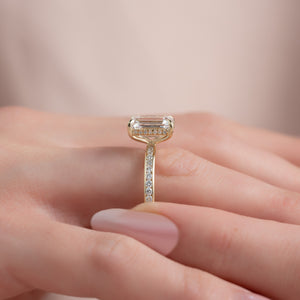 The Marilyn Set With A 2 Carat Emerald Lab Diamond
