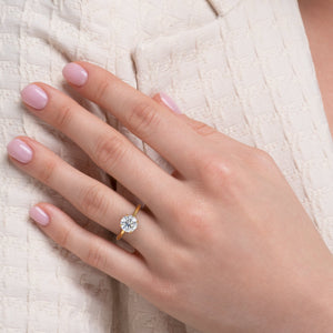 The Sandra Set With A 1 Carat Round Lab Diamond