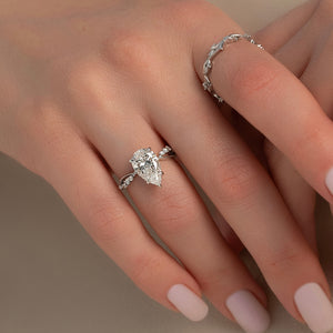 The Daisy Set With A 2 Carat Pear Lab Diamond