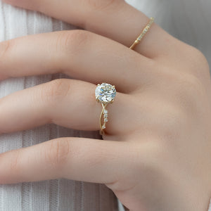 The Daisy Set With A 2 Carat Round Lab Diamond