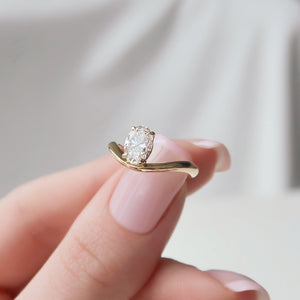 The Berta Set With A 2 Carat Oval Lab Diamond