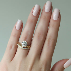 The Berta Set With A 1 Carat Round Lab Diamond