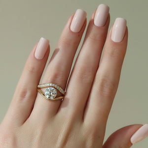 The Berta Set With A 1 Carat Round Lab Diamond