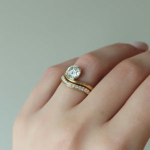 The Berta Set With A 1 Carat Round Lab Diamond