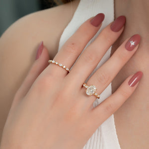 The Nova Set With A 1 Carat Oval Lab Diamond