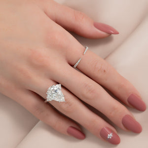 The Hearts Liv Set With A 2 Carat Pear Lab Diamond