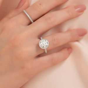 The Kylie Set With A 2 Carat Round Lab Diamond