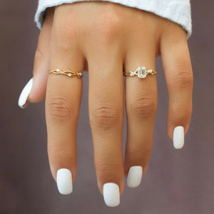 The Twig Set With A 2 Carat Emerald Lab Diamond