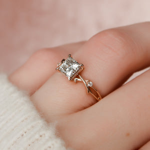 The Twig Set With A 2 Carat Princess Lab Diamond