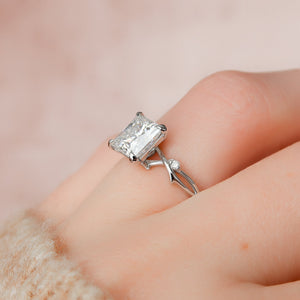 The Twig Set With A 2 Carat Princess Lab Diamond