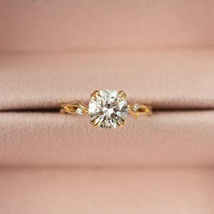 The Twig Set With A 2 Carat Round Lab Diamond