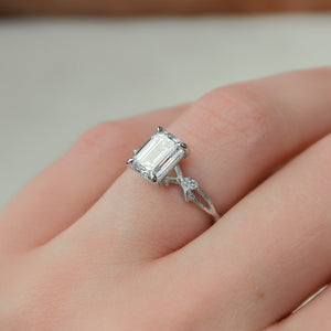 The Textured Twig Set With A 1 Carat Emerald Lab Diamond