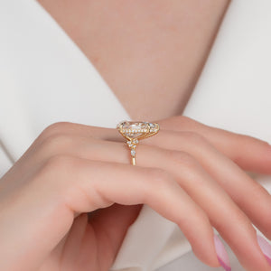 The Emma Set With A 2 Carat Pear Lab Diamond
