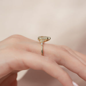The Emma Set With A 2 Carat Pear Lab Diamond