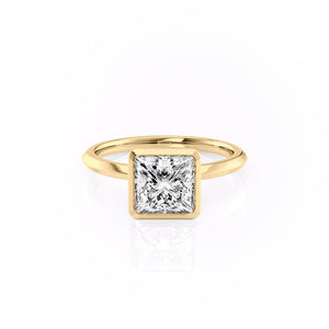 The Razor Bezel Kamellie Set With A Princess Moissanite