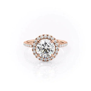 The Lenny Set With A 4.5 Carat Round Moissanite