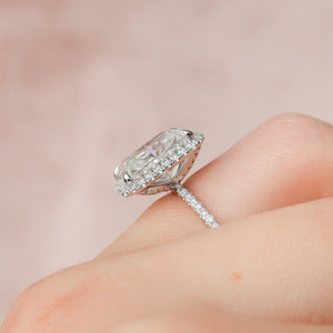 The Lenny Set With A 3 Carat Radiant Lab Diamond