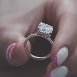 The Pave Kamellie - Engagement Ring Made in Rose Gold