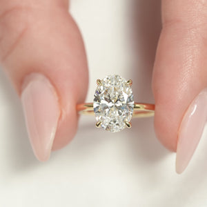 The Kamellie - Engagement Ring Made in Yellow Gold