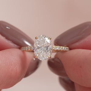 The Aline - Engagement Ring Made in Yellow Gold
