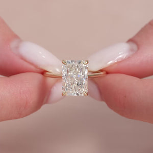 The Lexie - Engagement Ring Made in Yellow Gold