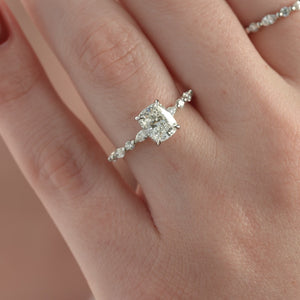 The Lindsey - Engagement Ring Made in White Gold