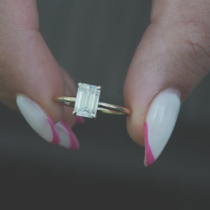 The Ashley - Engagement Ring Made in Yellow Gold