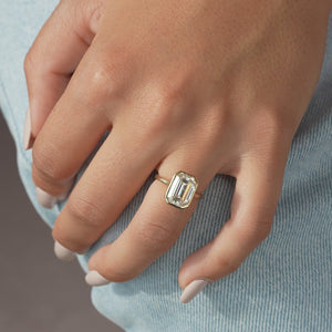 The Charlotte - Engagement Ring Made in Yellow Gold