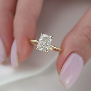 The Maia - Engagement Ring Made in Yellow Gold
