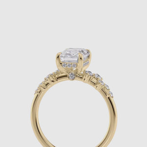 The Mia - Engagement Ring Made in Yellow Gold